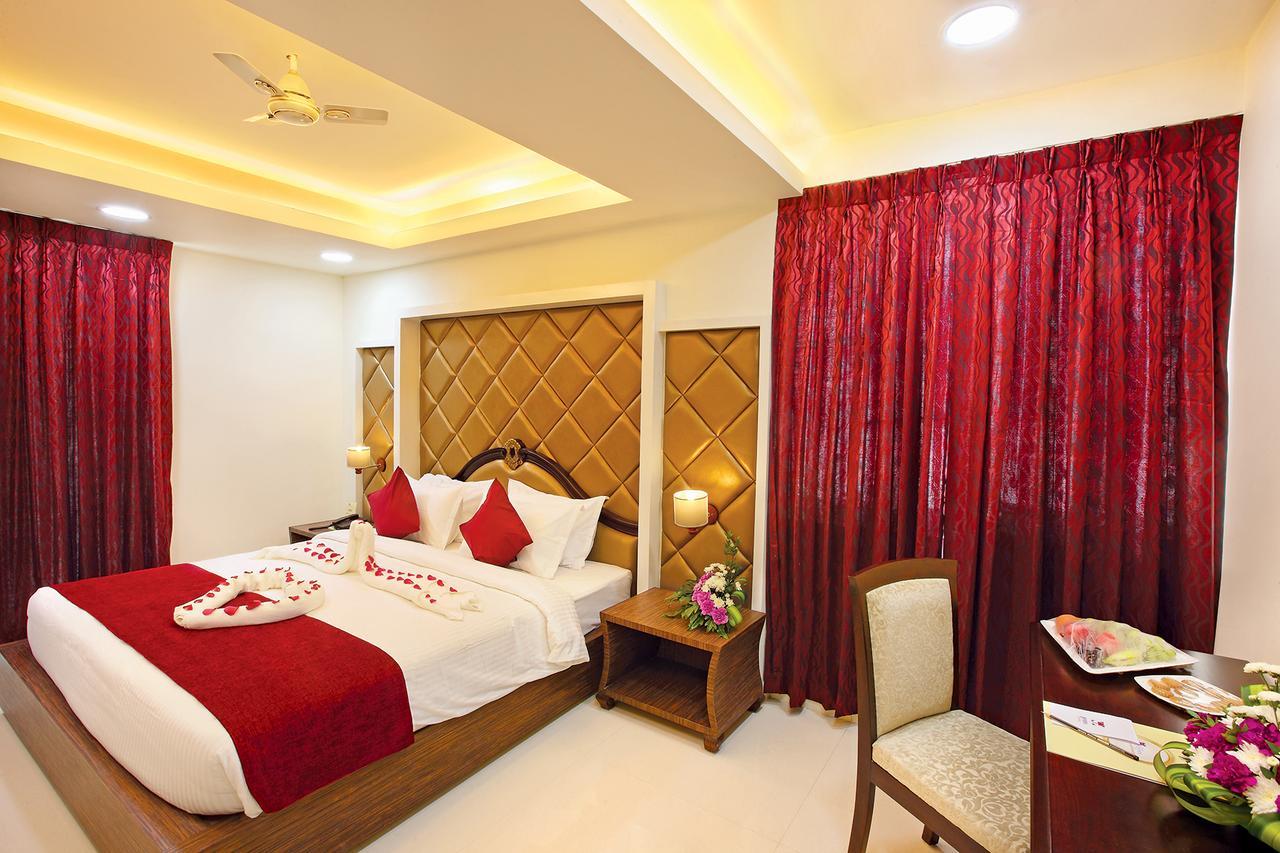 Joyees Residency Hotell Kottayam Eksteriør bilde