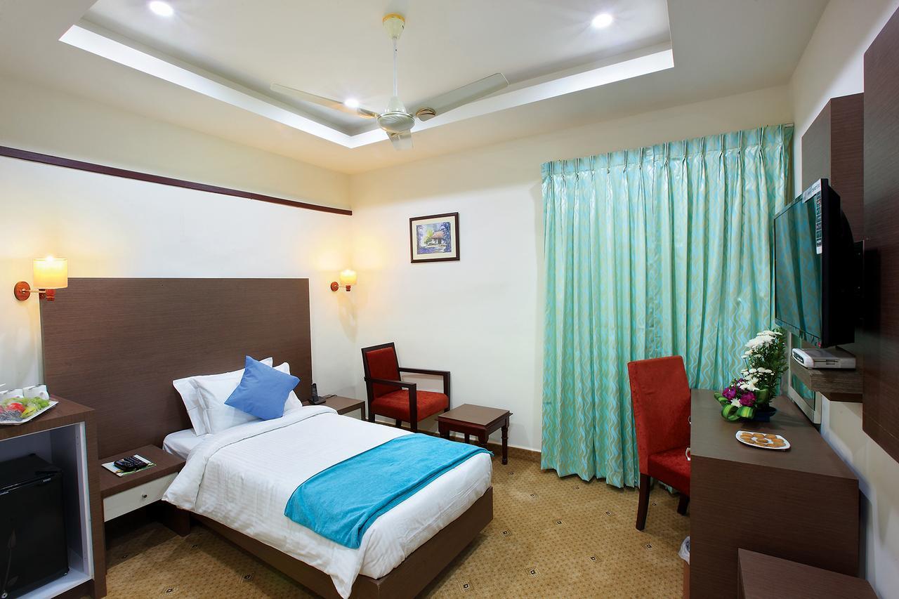 Joyees Residency Hotell Kottayam Eksteriør bilde